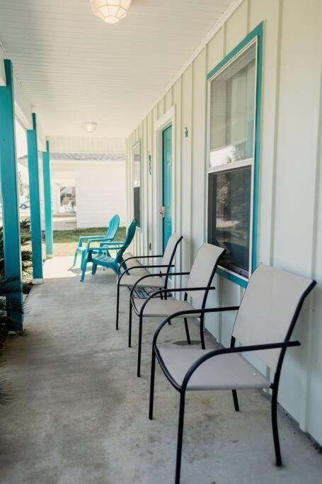 Happy Beach House In Biloxi Exterior photo